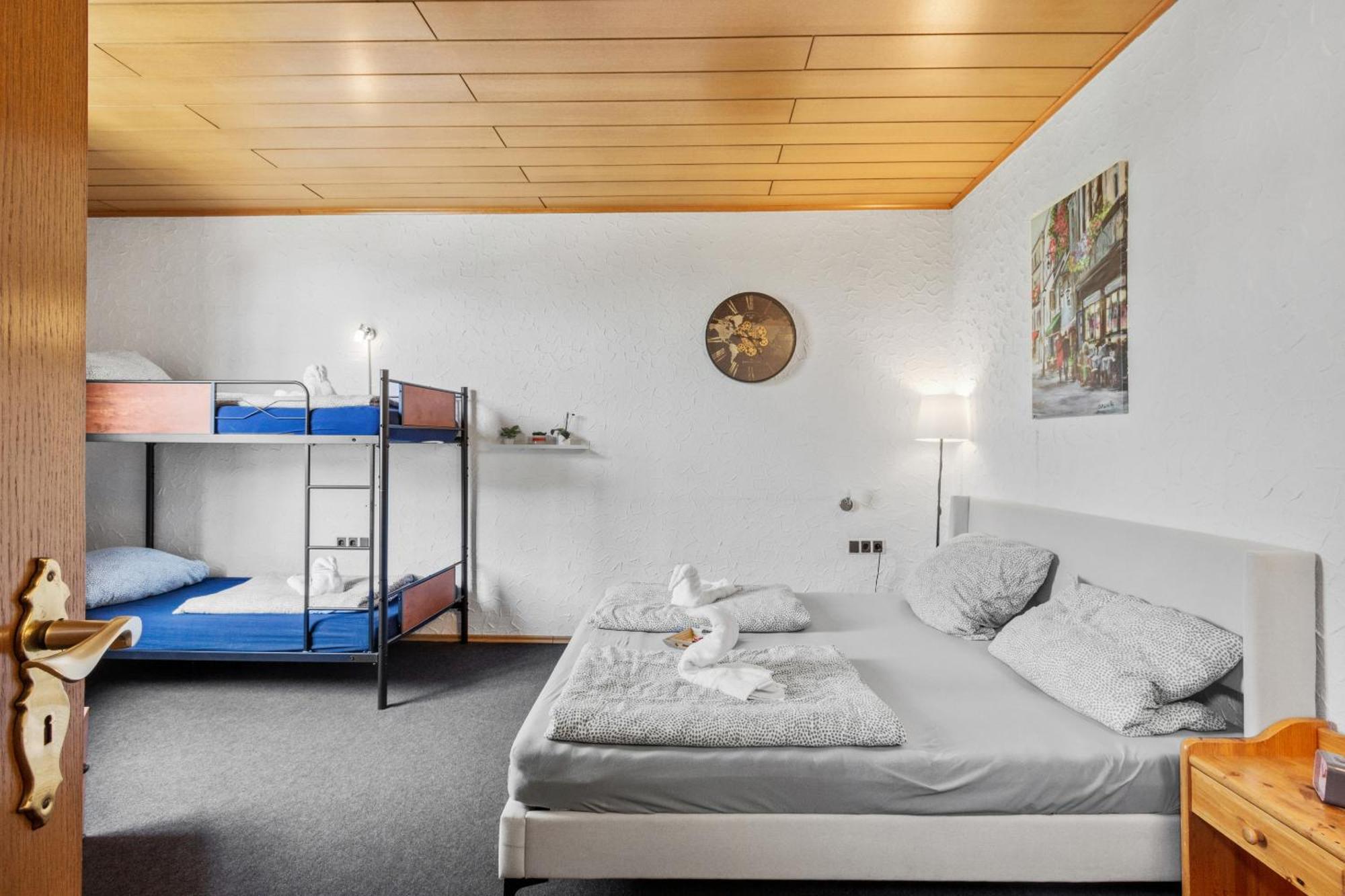 Hotel Family And Friends Hassloch Pokoj fotografie